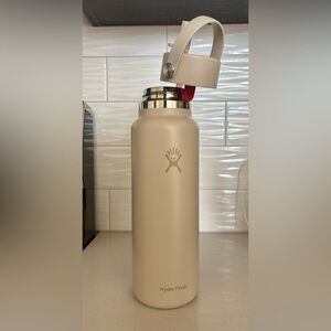 Hydro Flask 40oz Water Bottle